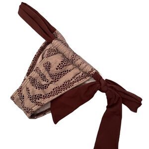 Poko Pano Bikini Bottom‎